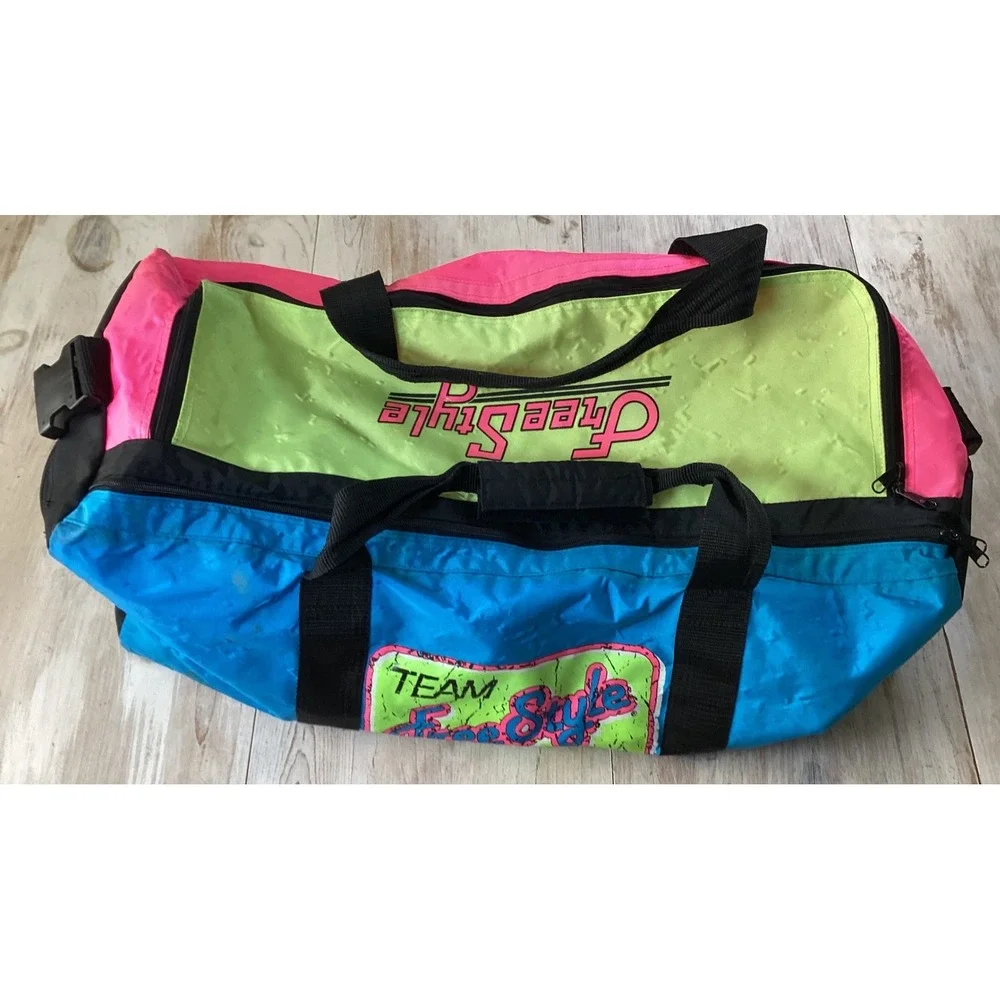 VINTAGE TEAM FREESTYLE BAG BRIGHT NEON COLOR BLOCK GYM DUFFEL